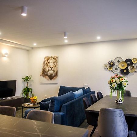 Apartment Lux Elba Kastela Exterior photo